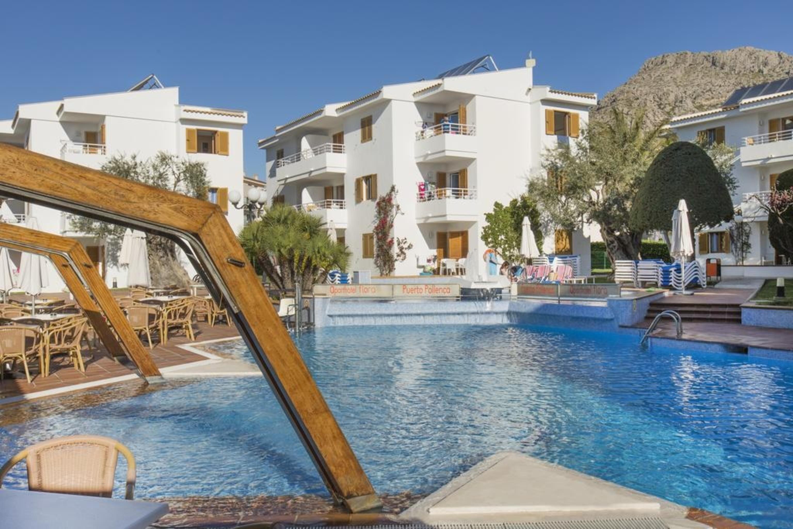 Aparthotel Flora Port de Pollença Zewnętrze zdjęcie