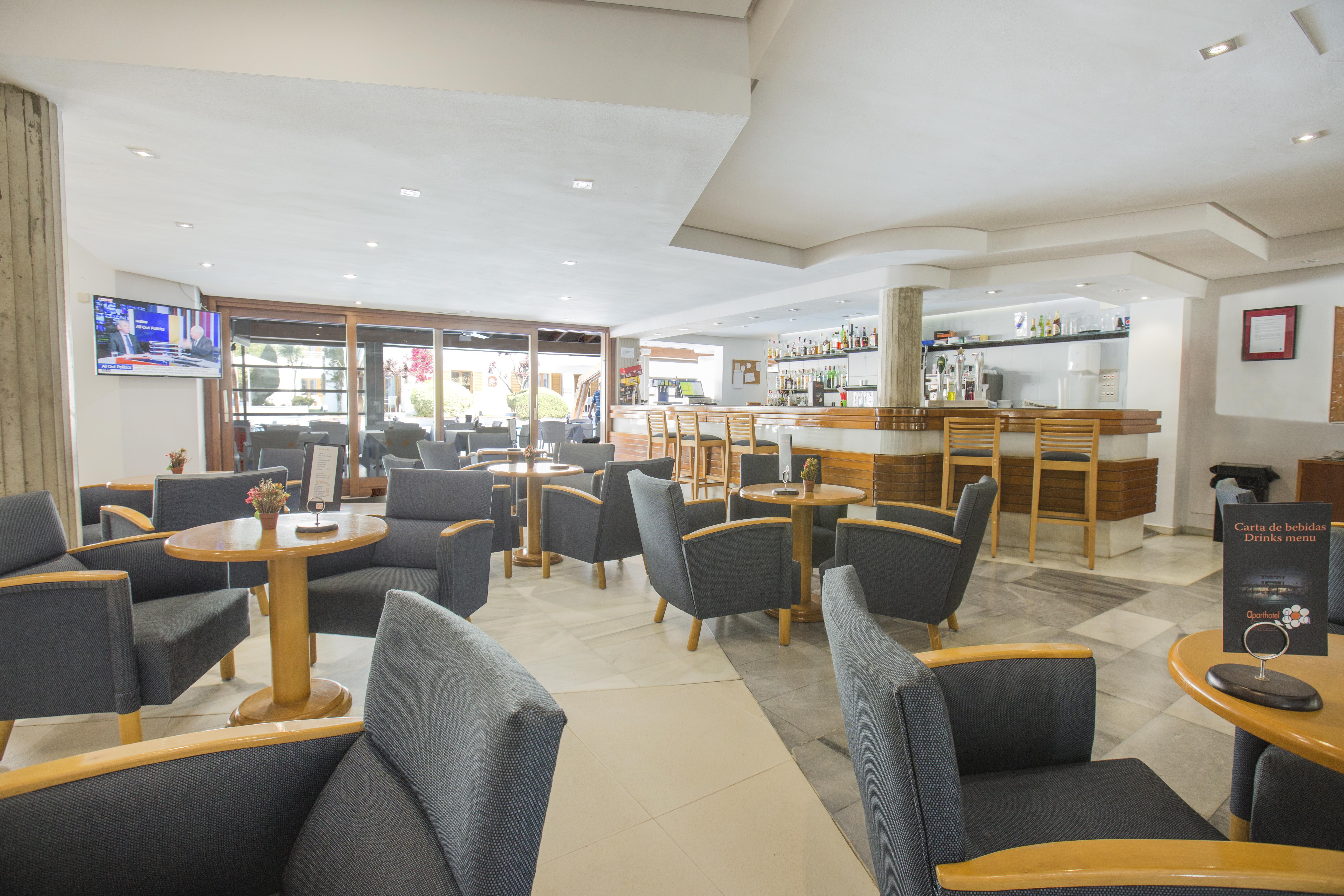 Aparthotel Flora Port de Pollença Zewnętrze zdjęcie