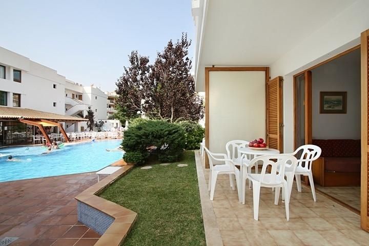 Aparthotel Flora Port de Pollença Zewnętrze zdjęcie