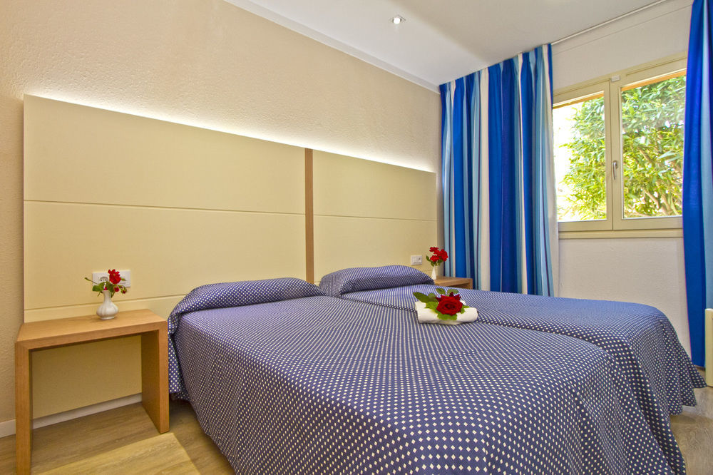 Aparthotel Flora Port de Pollença Zewnętrze zdjęcie