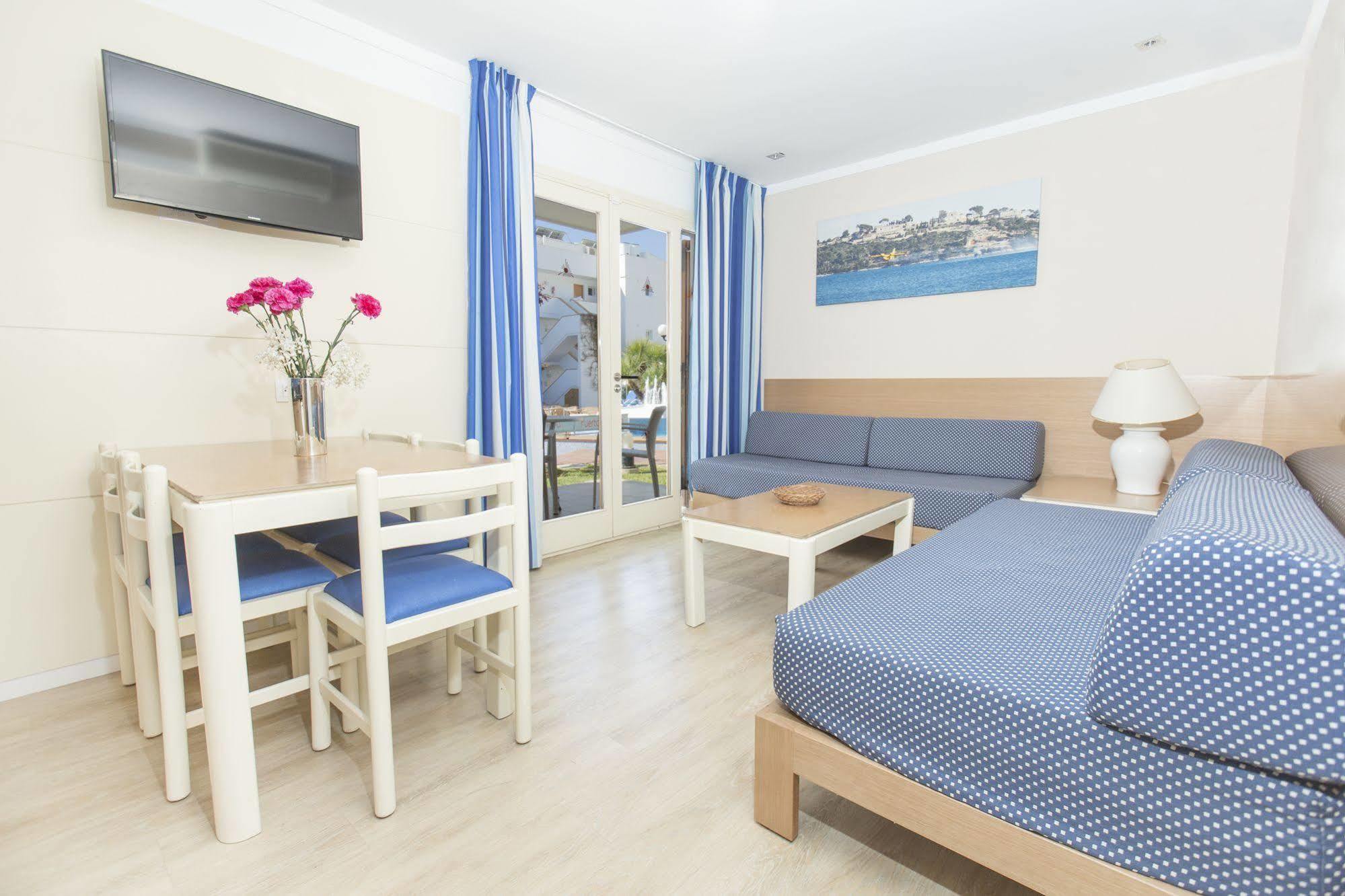 Aparthotel Flora Port de Pollença Zewnętrze zdjęcie