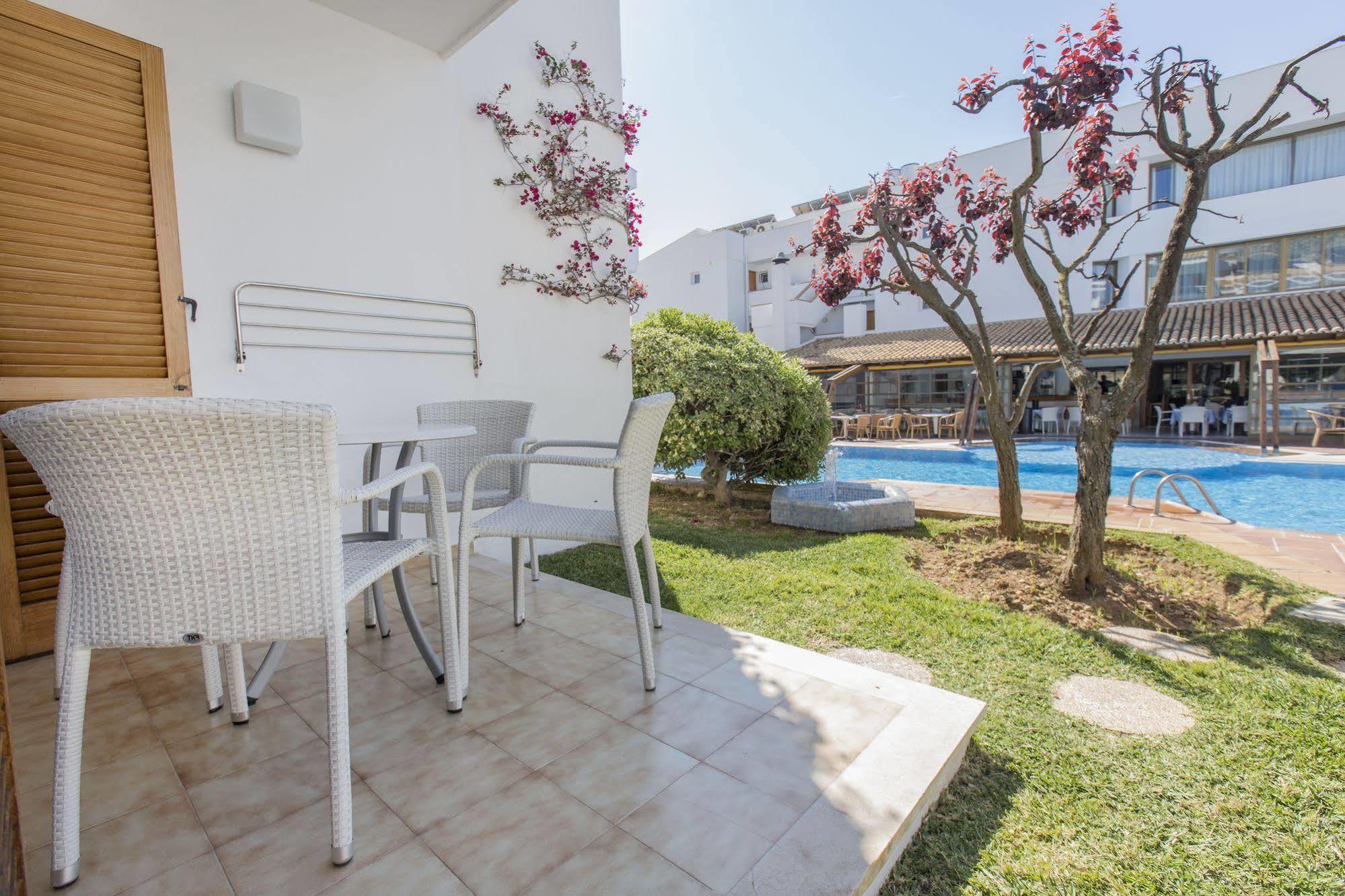 Aparthotel Flora Port de Pollença Zewnętrze zdjęcie